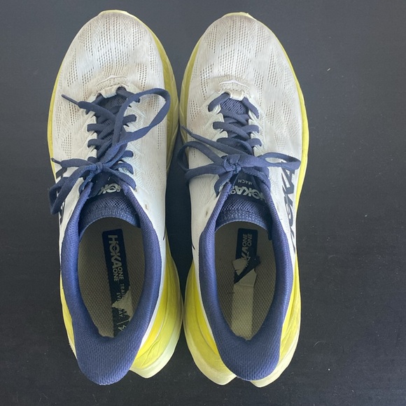 Hoka - Picture 2 of 3